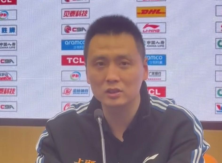 bob官方网站-卢伟：胜利献给寿星王哲林；古德温瞒着我吃止痛药上场让我很感动