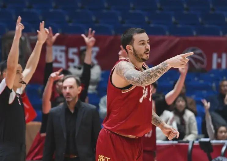 bob平台-绝杀与反绝杀！CBA联赛国内球员的悲哀，中国男篮后备库“失火”