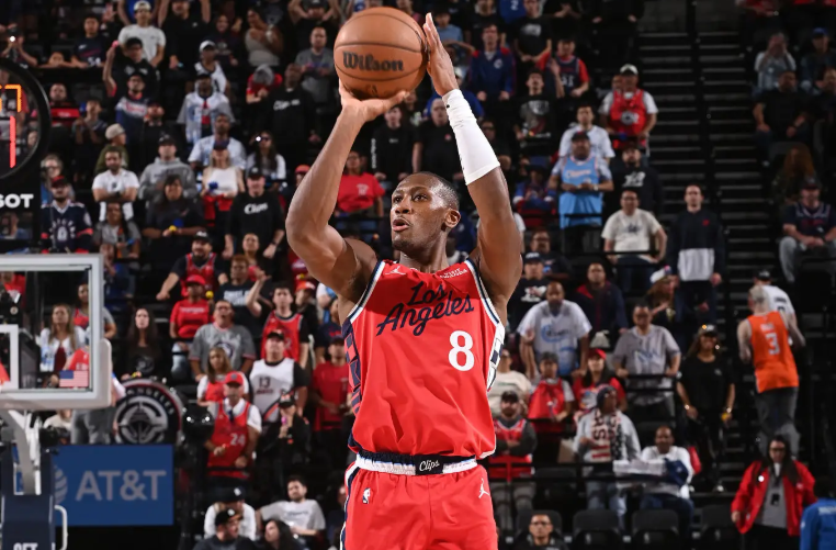 bob平台-打国王竟然直接哑火了！快船后场大闸的表现令人有些担心？